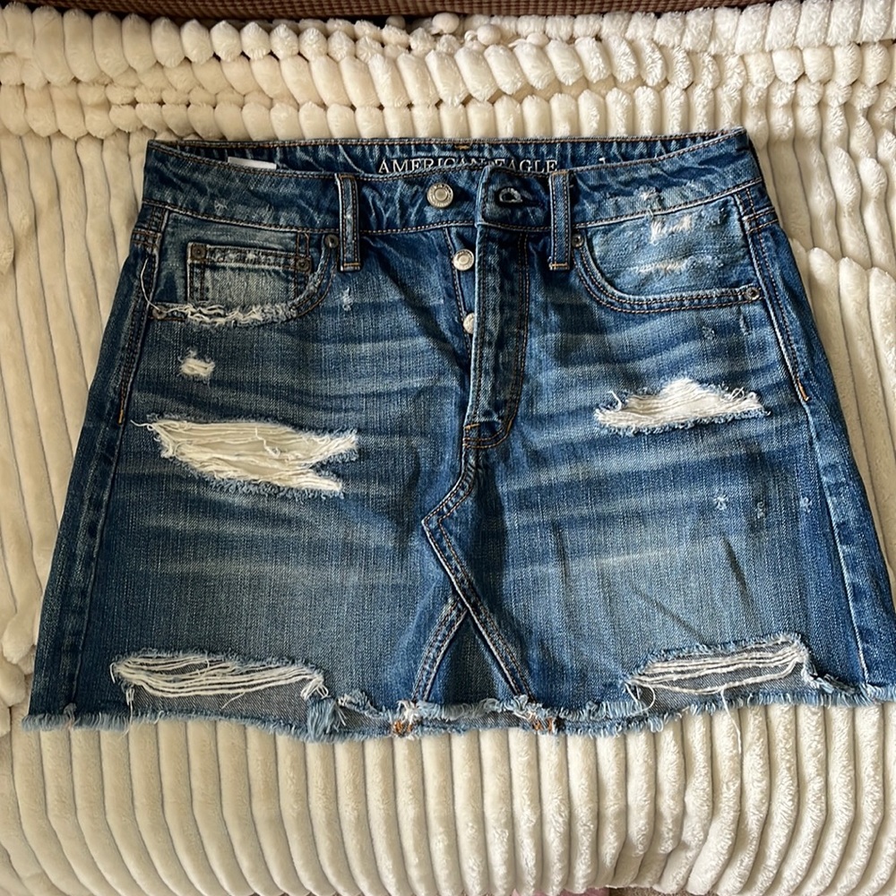 American Eagle jean skirt